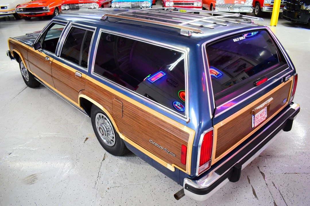 1986 Ford Country Squire - Image 14 of 20