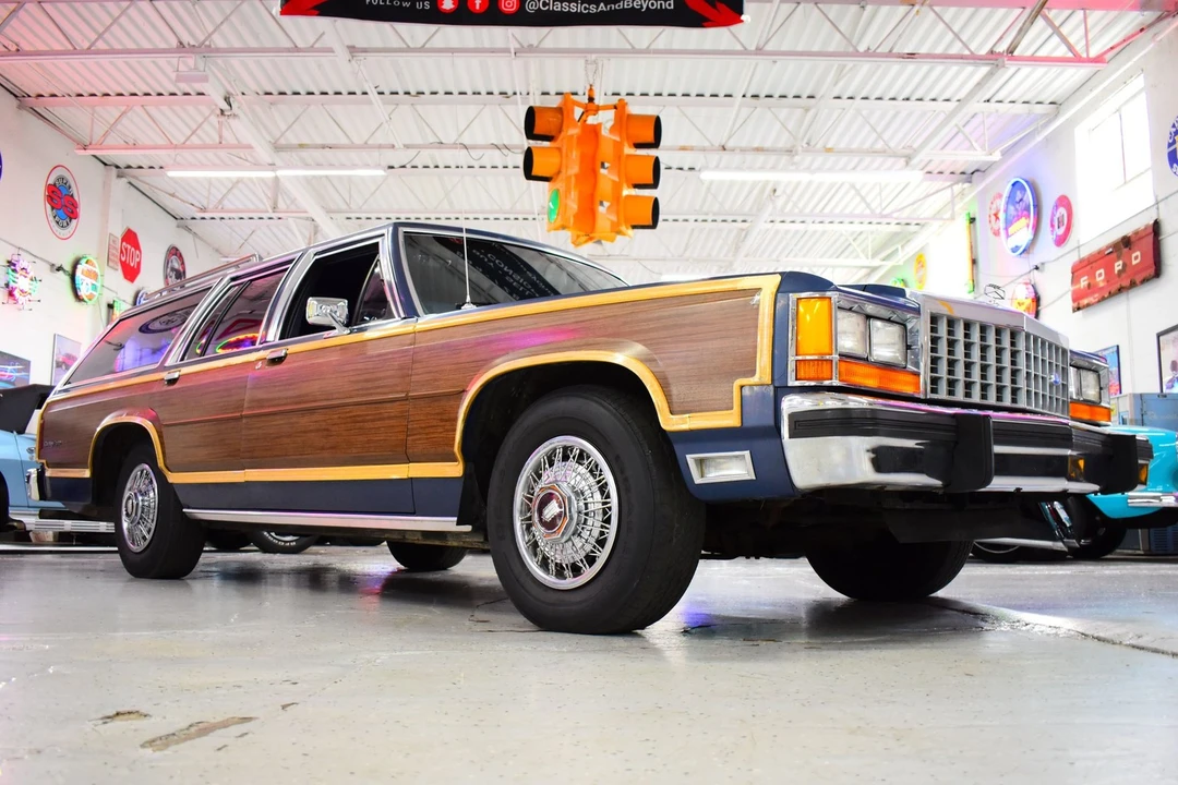 1986 Ford Country Squire - Image 3 of 20