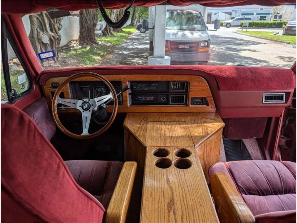 1986 Ford Econoline Van - Image 5 of 22