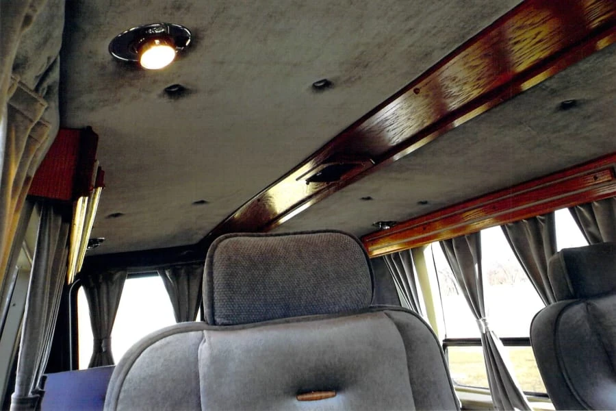 1986 Ford Econoline Van - Image 7 of 13