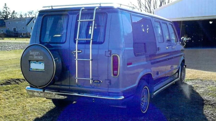 1986 Ford Econoline Van - Image 12 of 13