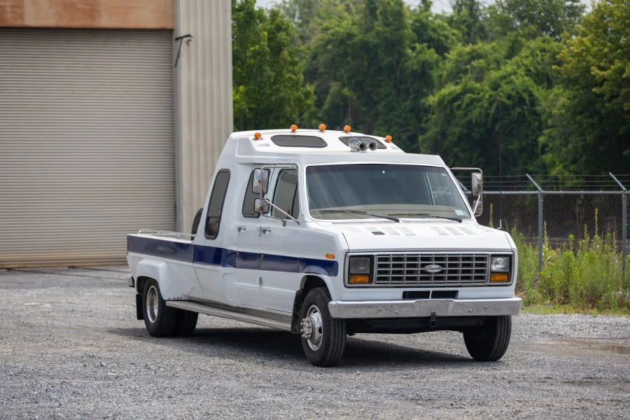 1986 Ford Econoline Van - Image 10 of 31