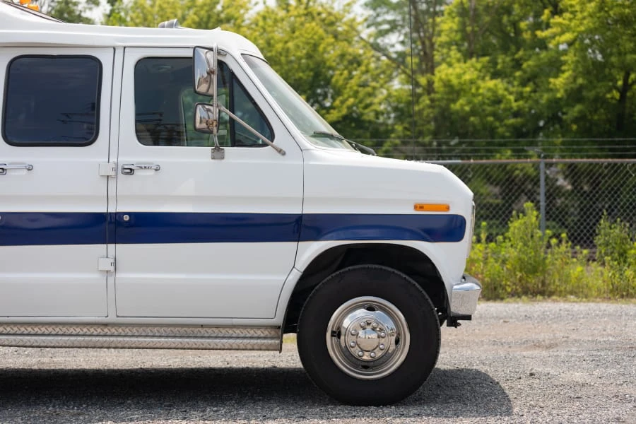 1986 Ford Econoline Van - Image 22 of 31