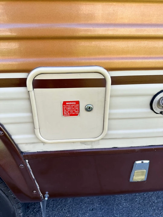 1986 Ford Econoline Van - Image 30 of 31