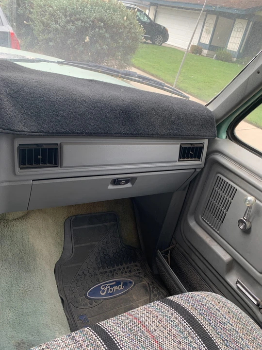 1986 Ford F-Series 7th Gen - Image 19 of 21