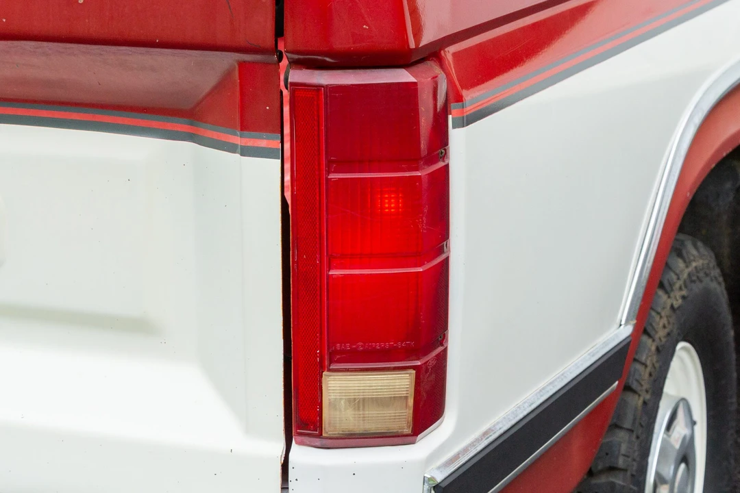 1986 Ford F-Series 7th Gen - Image 15 of 31