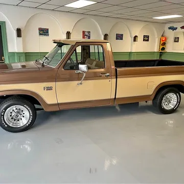 1986 Ford F-150 XLT Lariat