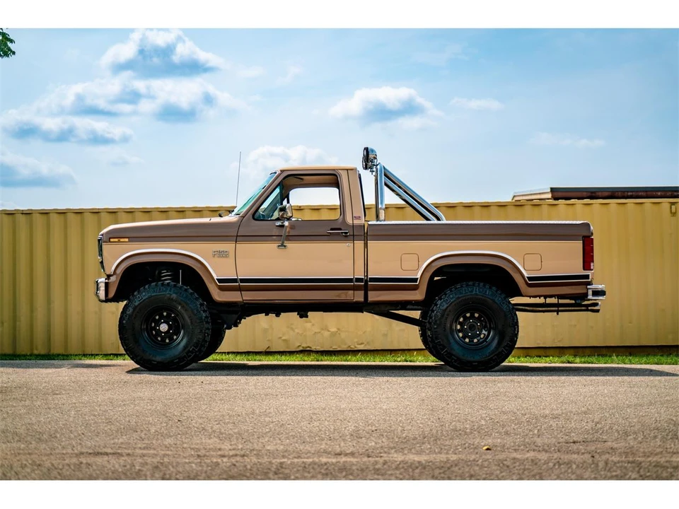 1986 Ford F-Series 7th Gen - Image 14 of 31
