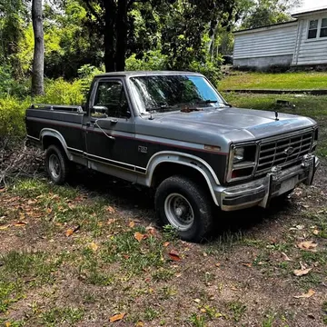 1986 Ford F150 XLT Regular Cab