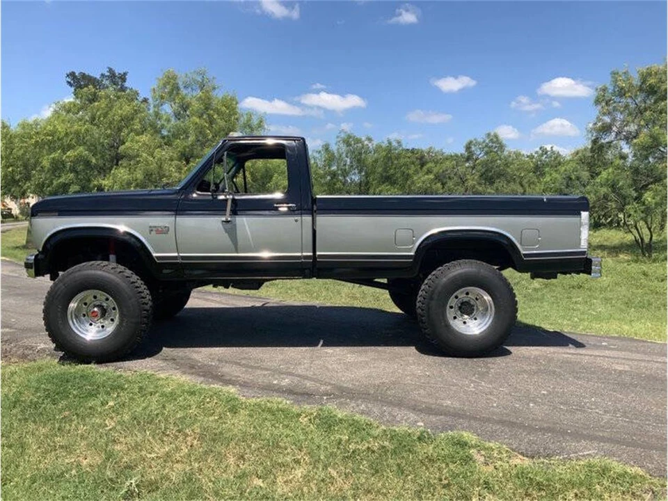 1986 Ford F-Series 7th Gen - Image 15 of 31