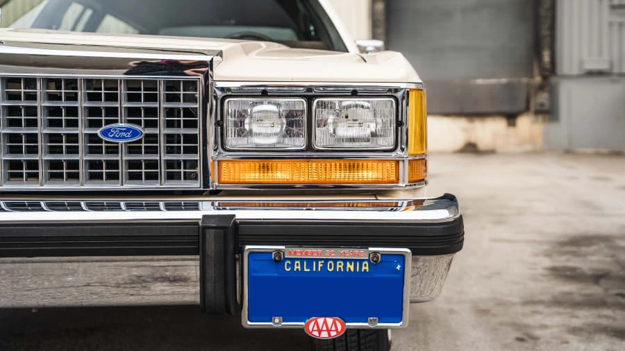 1986 Ford LTD - Image 5 of 27