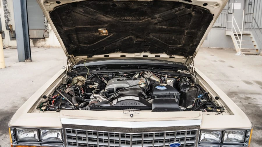 1986 Ford LTD - Image 25 of 27