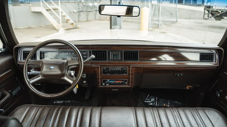 1986 Ford LTD - Image 11 of 27
