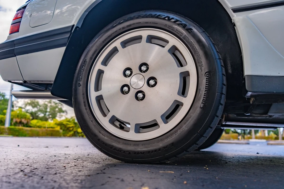 1986 Ford Mustang SVO 3rd Gen - Image 18 of 21