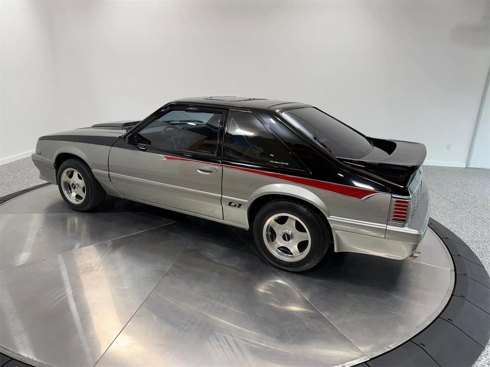 1986 Ford Mustang 3rd Gen - Image 8 of 31