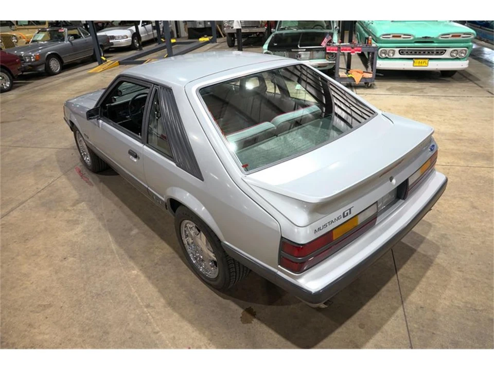 1986 Ford Mustang 3rd Gen - Image 16 of 31