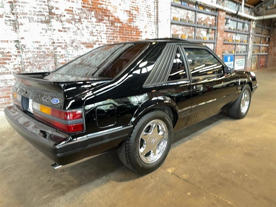 1986 Ford Mustang 3rd Gen - Image 3 of 31