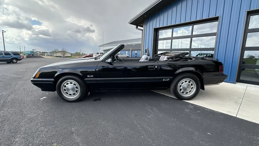 1986 Ford Mustang 3rd Gen - Image 17 of 20
