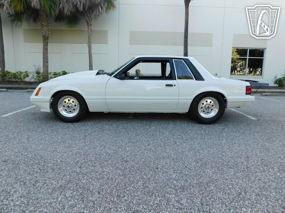 1986 Ford Mustang 3rd Gen - Image 7 of 12