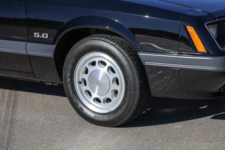 1986 Ford Mustang GT 3rd Gen - Image 14 of 31