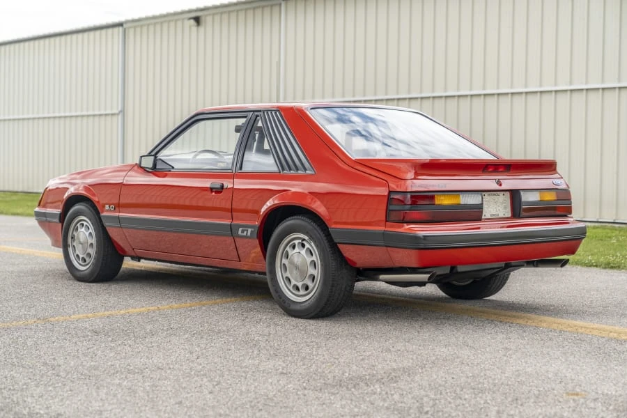 1986 Ford Mustang GT 3rd Gen - Image 9 of 31