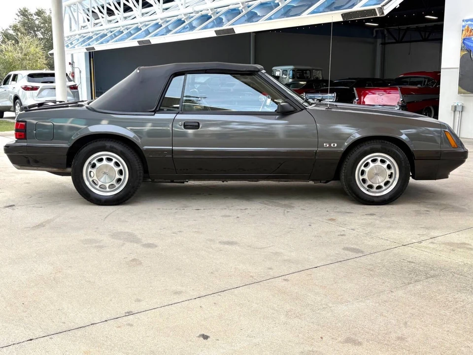 1986 Ford Mustang GT 3rd Gen - Image 22 of 31