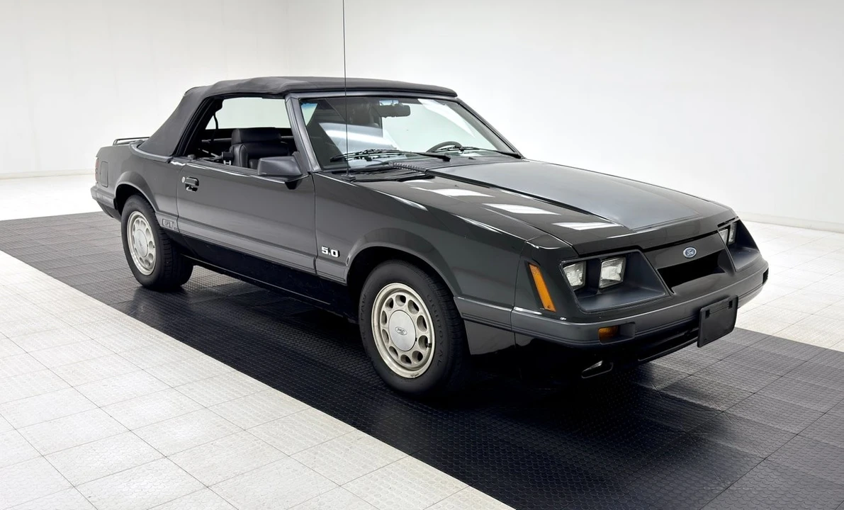 1986 Ford Mustang GT 3rd Gen - Image 10 of 12