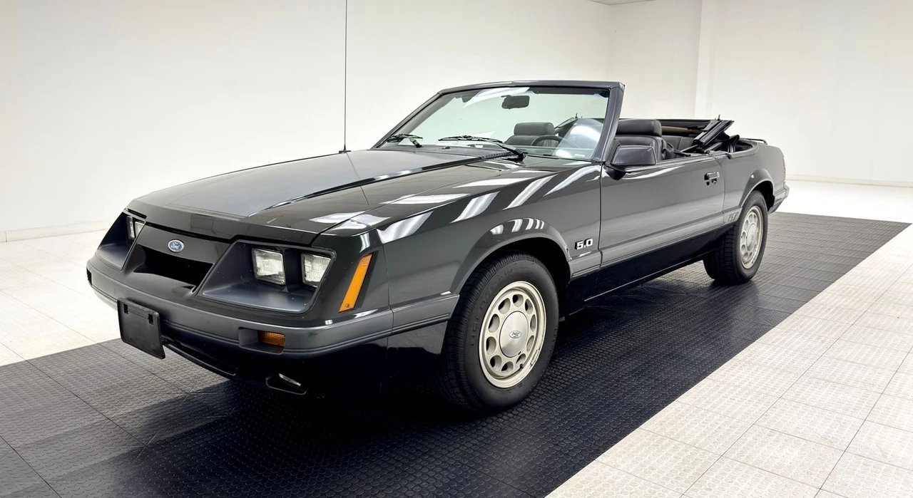 1986 Ford Mustang GT 3rd Gen - Image 2 of 12