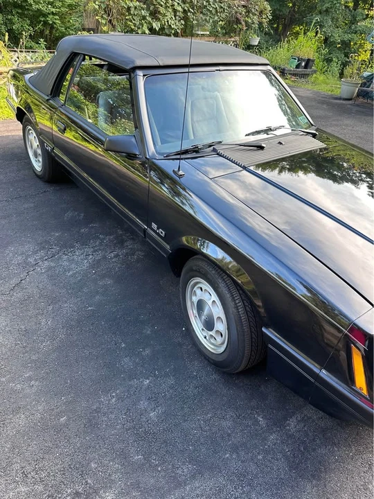 1986 Ford Mustang GT 3rd Gen - Image 5 of 12