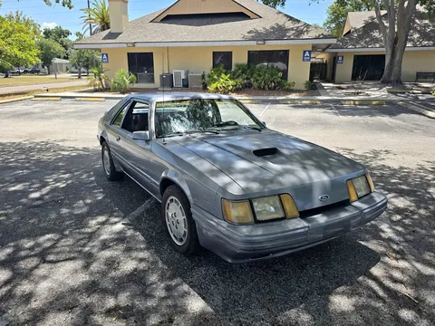 1986 Ford Mustang GT Coupe 2D