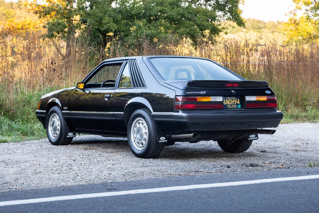 1986 Ford Mustang GT 3rd Gen - Image 9 of 31