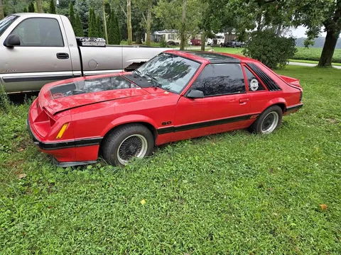 1986 Ford Mustang GT Hatchback 2D