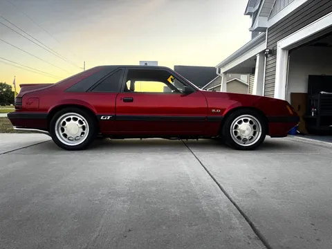 1986 Ford Mustang GT Hatchback 2D