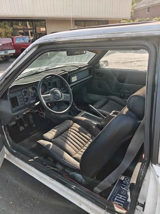 1986 Ford Mustang GT 3rd Gen - Image 6 of 7
