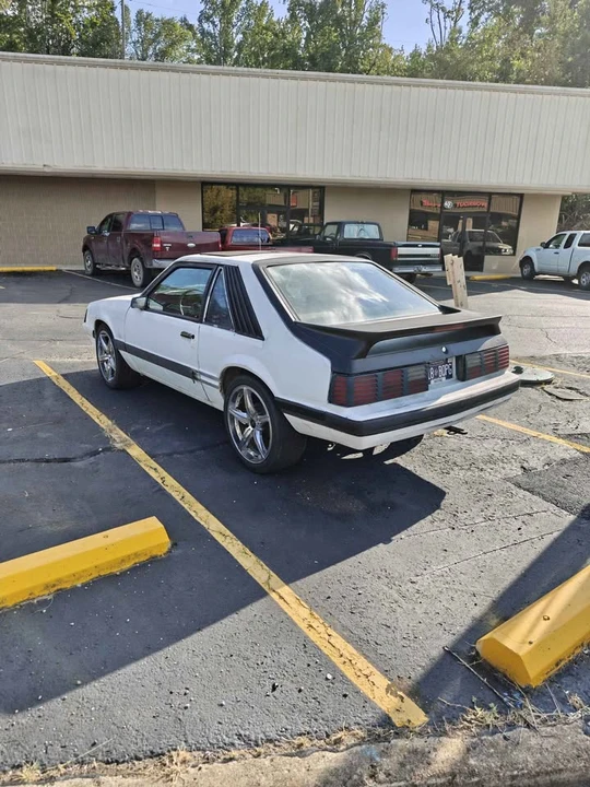 1986 Ford Mustang GT 3rd Gen - Image 5 of 7