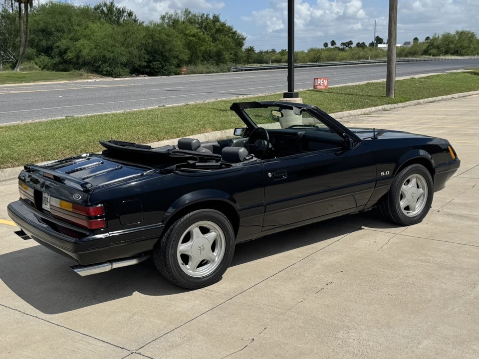 1986 Ford Mustang 3rd Gen - Image 13 of 31