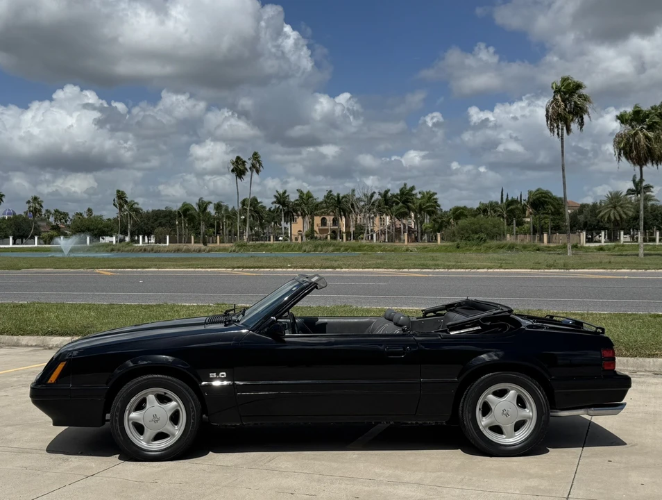 1986 Ford Mustang 3rd Gen - Image 18 of 31