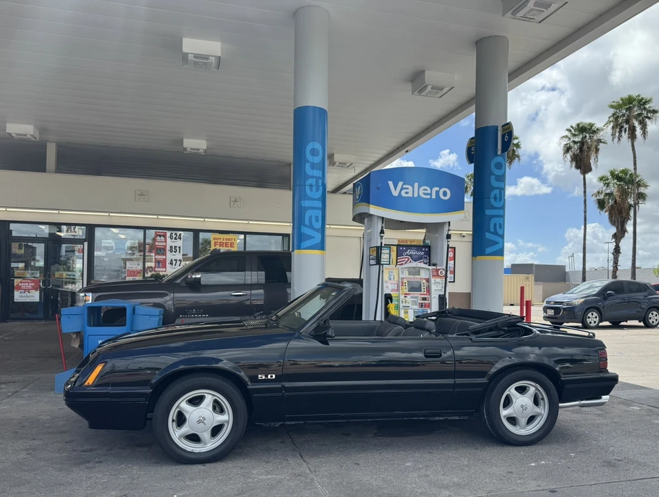 1986 Ford Mustang 3rd Gen - Image 9 of 31