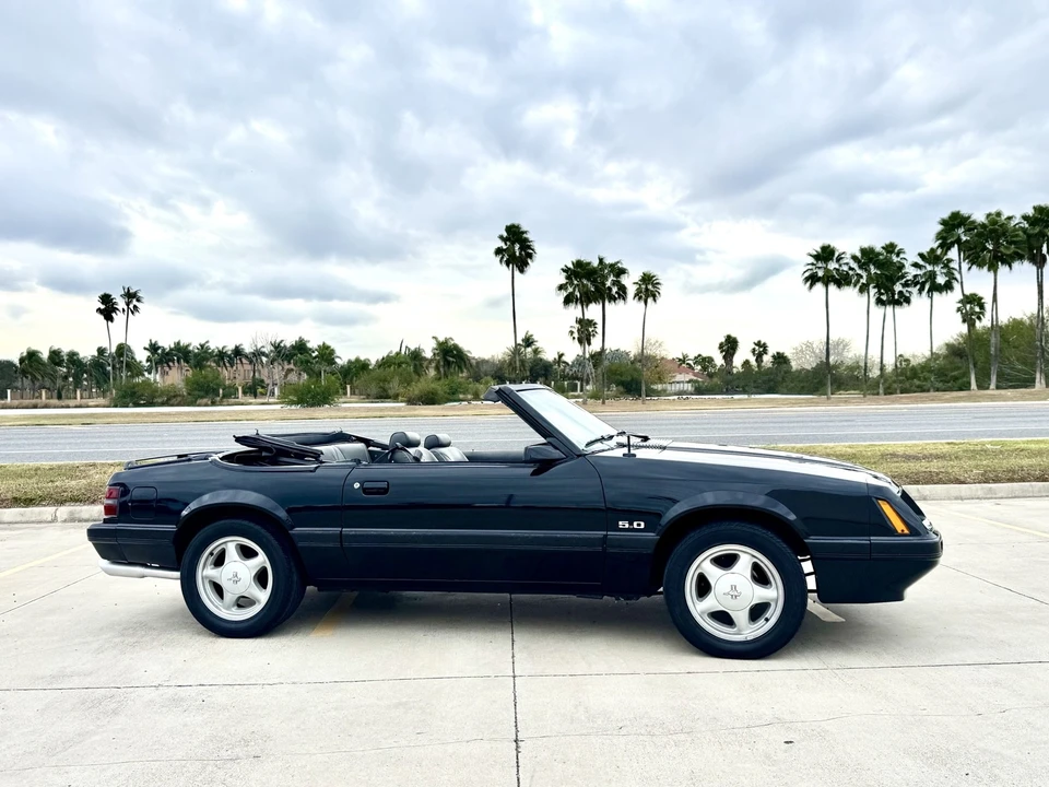 1986 Ford Mustang 3rd Gen - Image 15 of 21