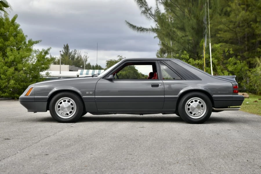1986 Ford Mustang 3rd Gen - Image 12 of 31