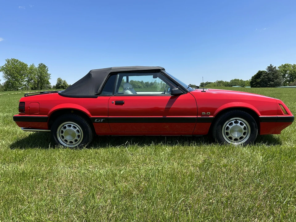 1986 Ford Mustang 3rd Gen - Image 23 of 31