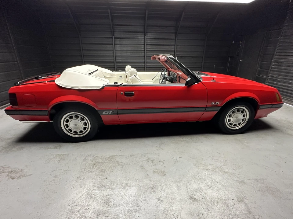 1986 Ford Mustang 3rd Gen - Image 13 of 31