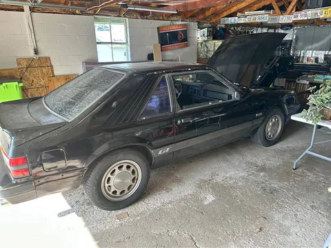 1986 Ford Mustang LX 5.0 Liter Hatchback 2D