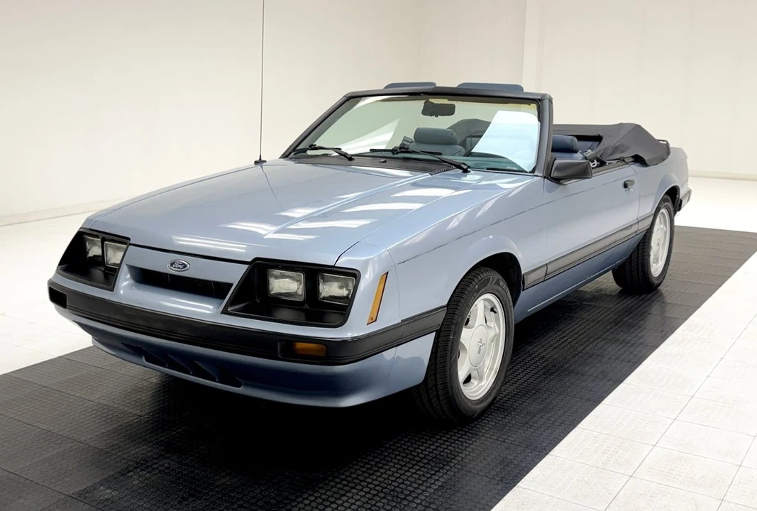 1986 Ford Mustang 3rd Gen - Image 2 of 31