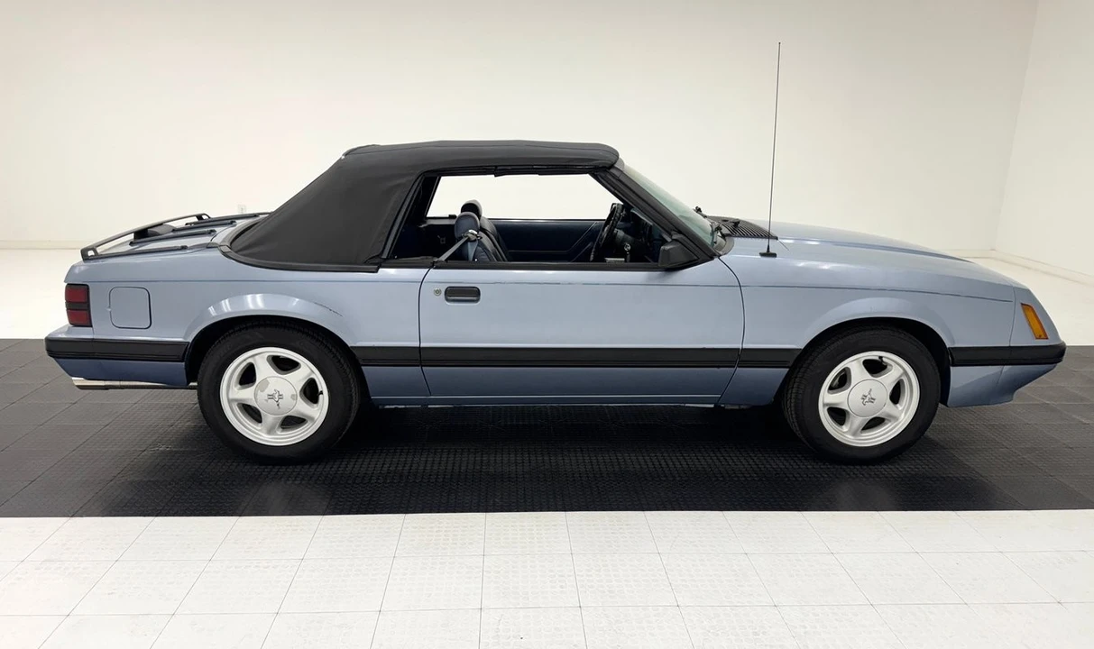 1986 Ford Mustang 3rd Gen - Image 9 of 31