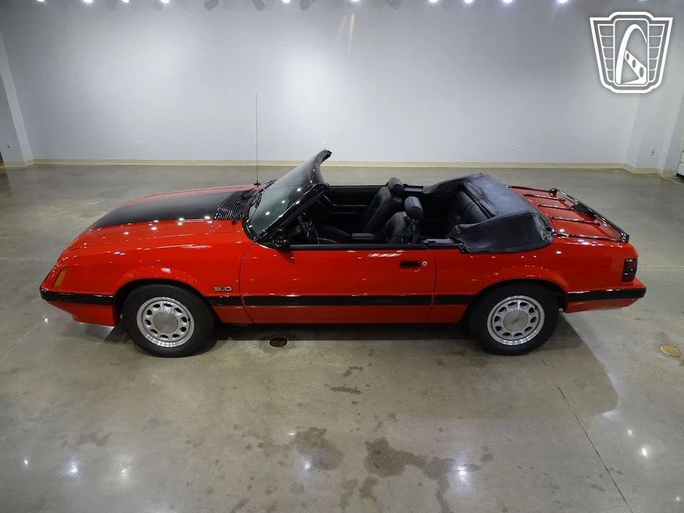 1986 Ford Mustang 3rd Gen - Image 19 of 31