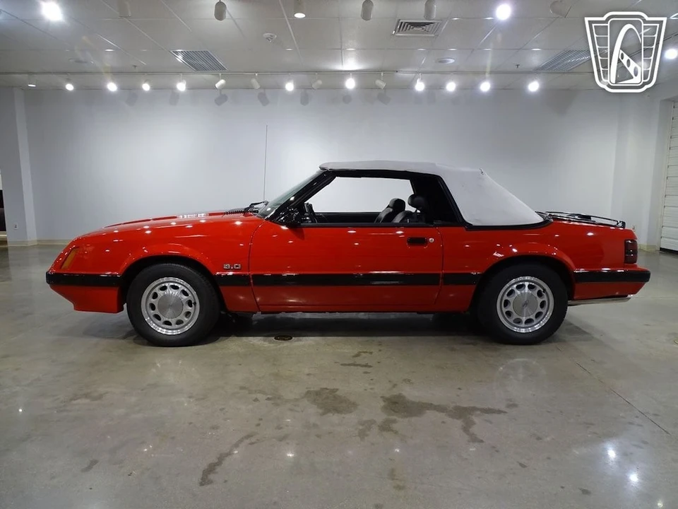 1986 Ford Mustang 3rd Gen - Image 4 of 12