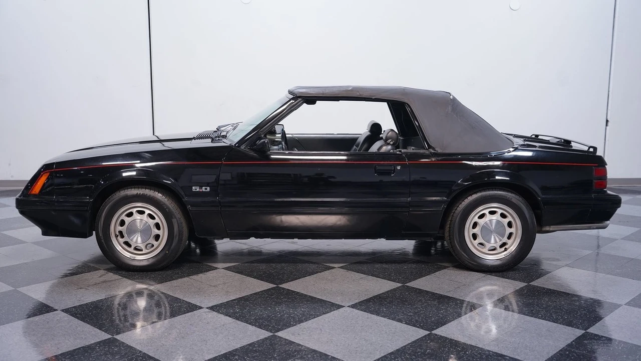 1986 Ford Mustang 3rd Gen - Image 3 of 12