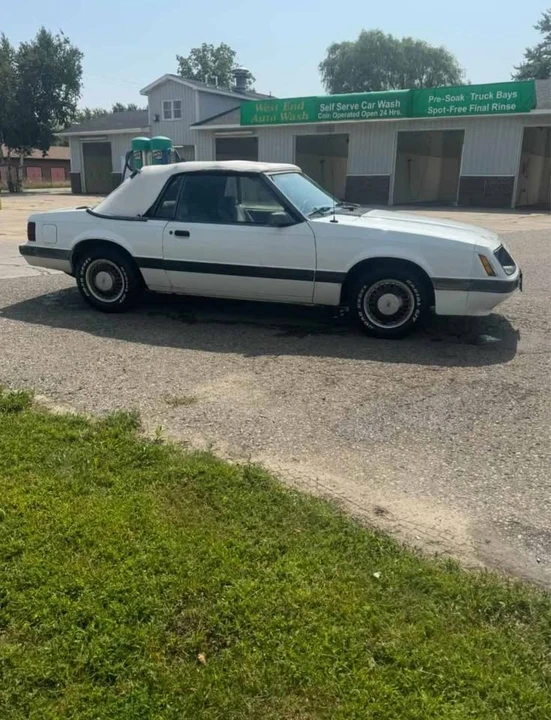 1986 Ford Mustang 3rd Gen - Image 2 of 9