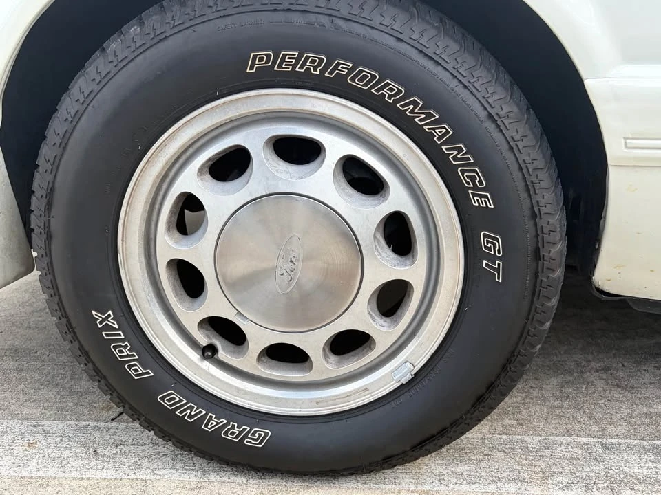 1986 Ford Mustang 3rd Gen - Image 4 of 13